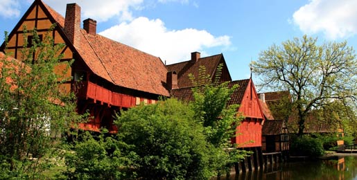 Asuntoauton vuokraus Aarhus