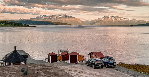 Asuntoauton vuokraus Bjerkvik