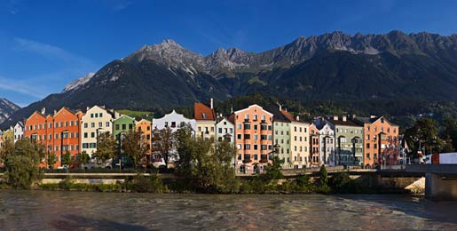Asuntoauton vuokraus Innsbruck